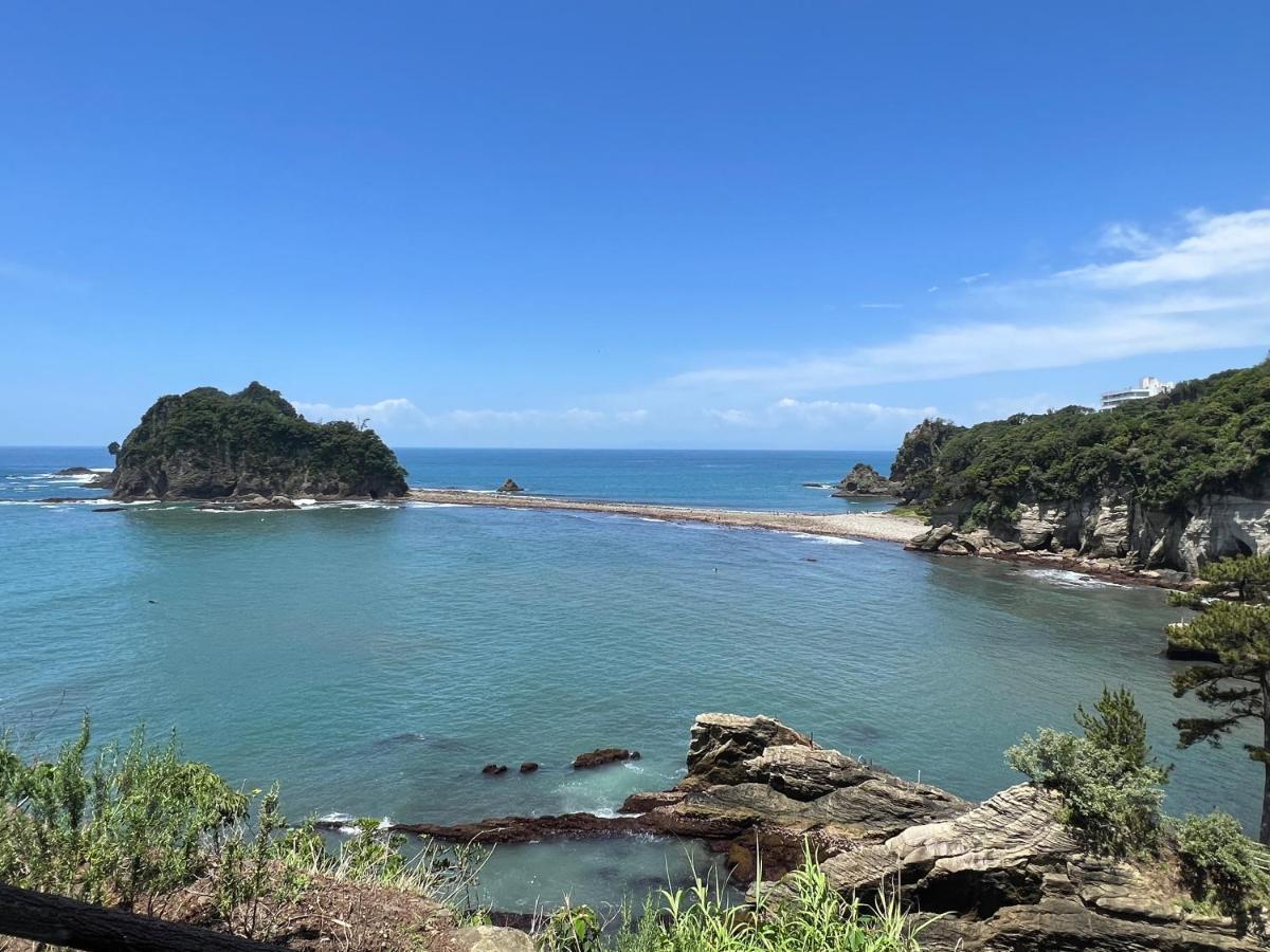 ホテル 堂ヶ島温泉　アクーユ三四郎 西伊豆町 エクステリア 写真